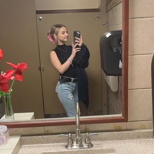 Meet your Posher, Klaylee